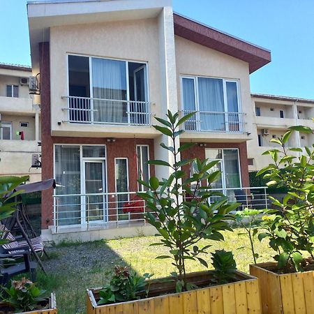 אורקי Apartment Imeri מראה חיצוני תמונה
